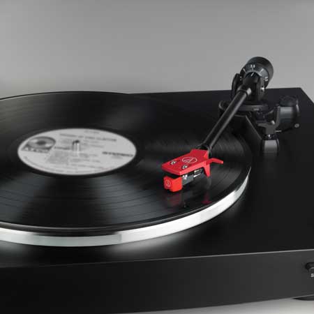 Audio-Technica AT-LP3 Advanced Fully Automatic Belt-Drive Stereo Turntable