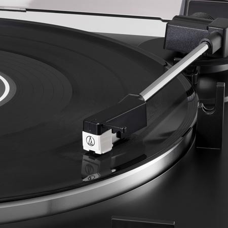 Audio-Technica AT-LP60x BK Fully Automatic Stereo Turntable System